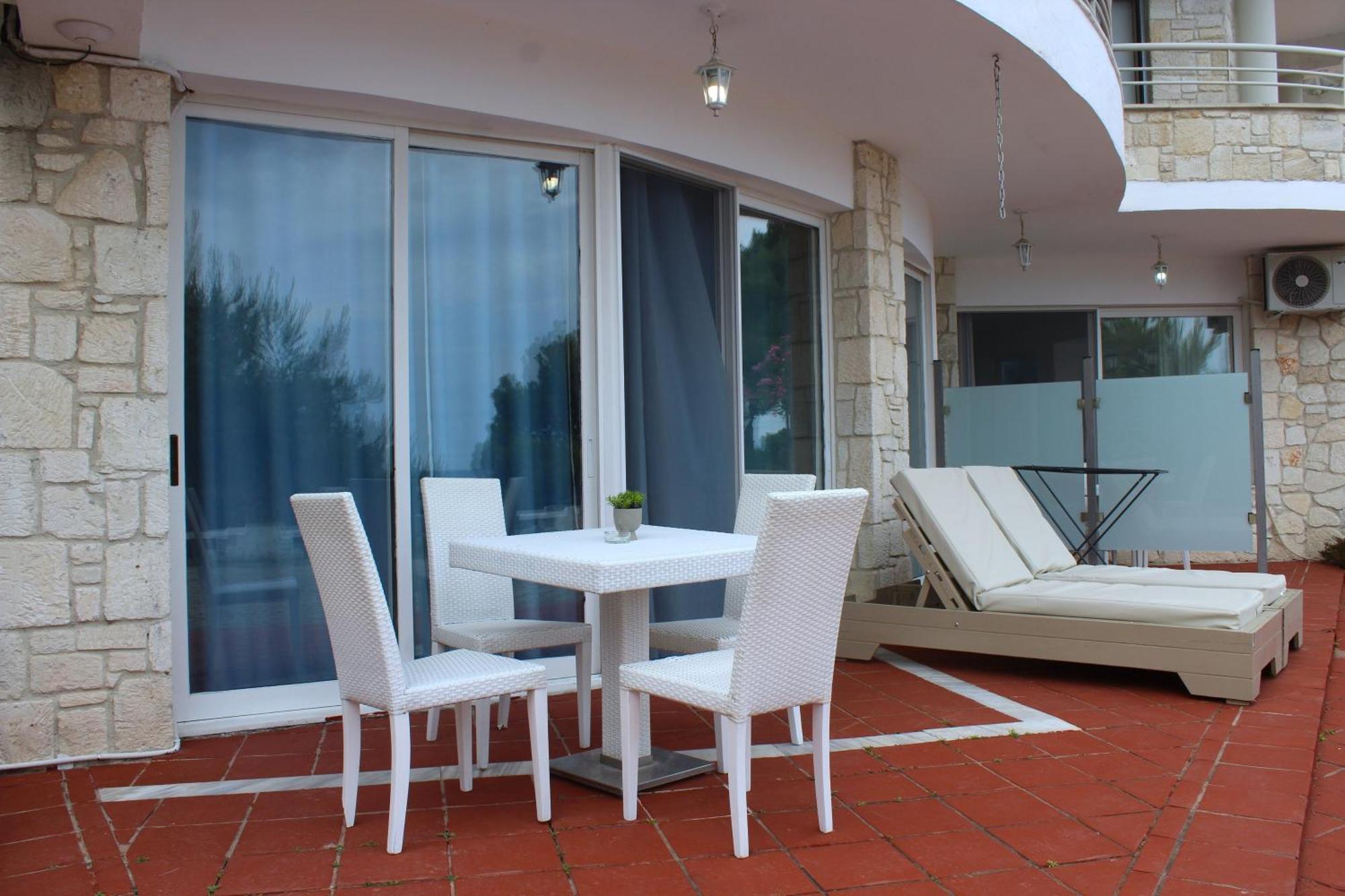 Amelia Apartments Kallithea  Habitación foto